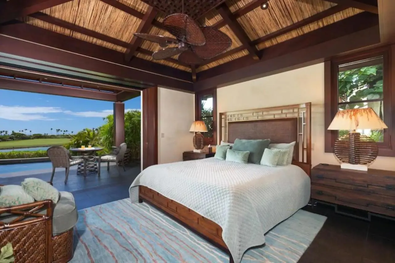 Stunning Ocean View Villa With Concierge Services Waikoloa