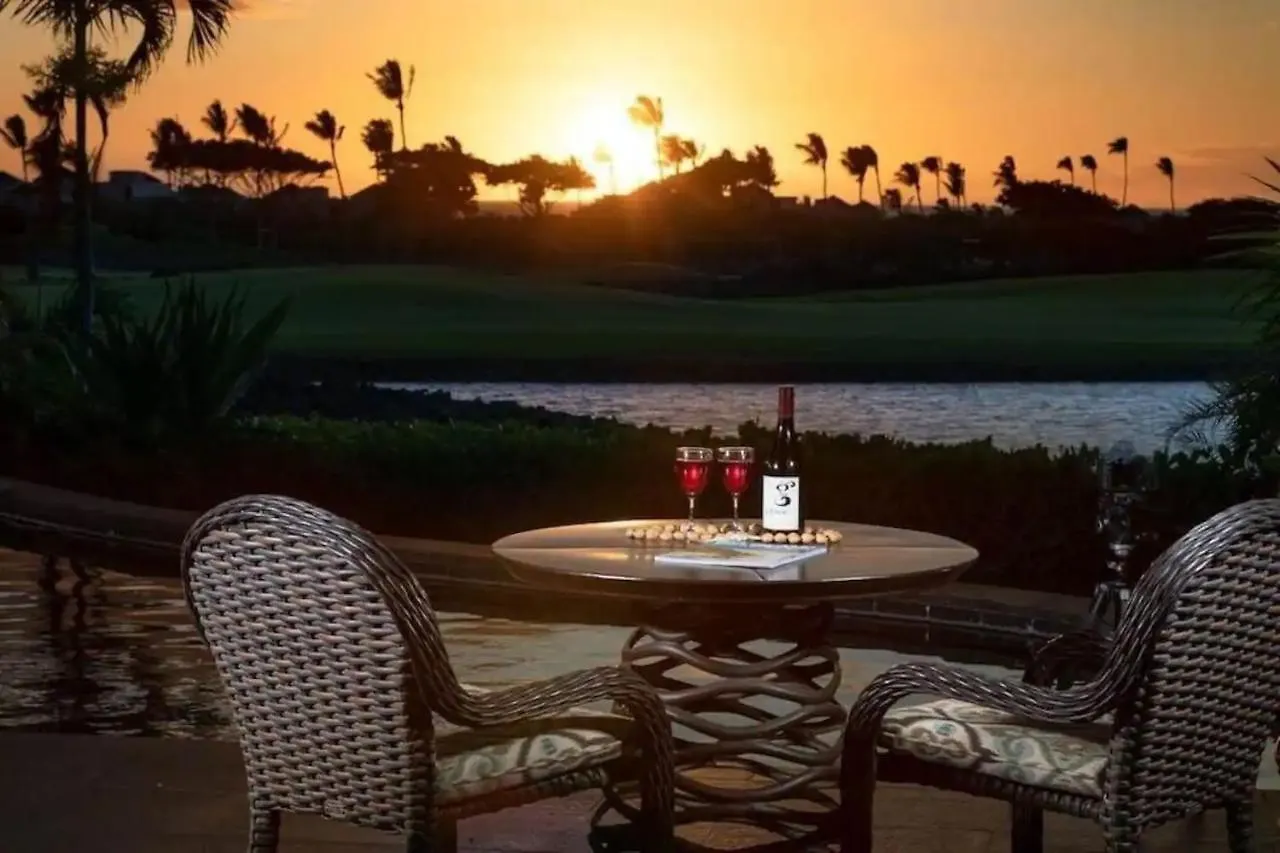 Stunning Ocean View Villa With Concierge Services Waikoloa