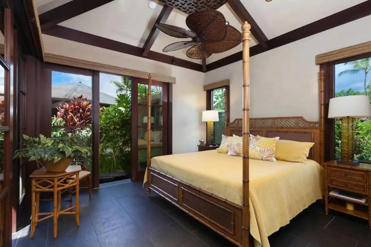 Stunning Ocean View Villa With Concierge Services Waikoloa